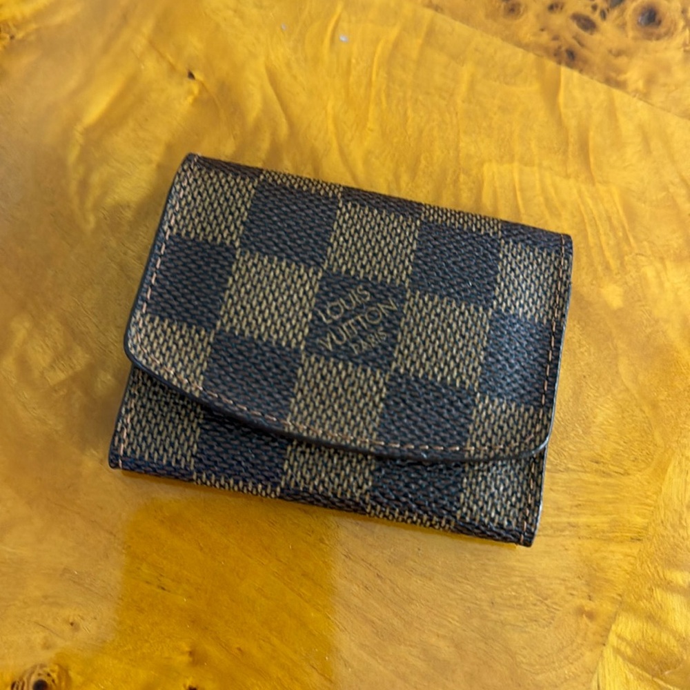 Louis Vuitton Cufflinks Pouch - 100% Authentic!